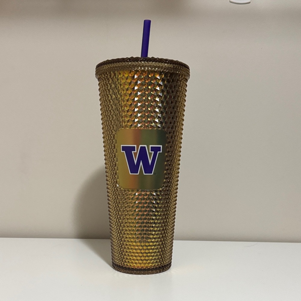 NWT Starbucks University of Washington (UW) Gold Studded Tumbler.